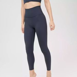 Aerie Offline Hi Rise Leggings - Size Medium